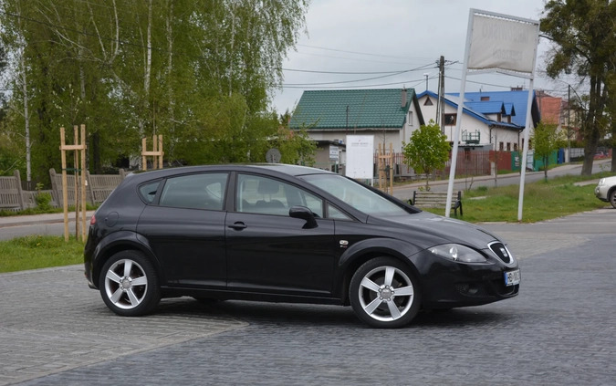 Seat Leon cena 16700 przebieg: 242500, rok produkcji 2006 z Dzierzgoń małe 352